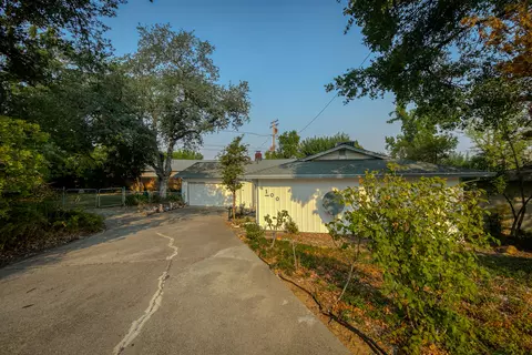 4100 Oro Ct, Redding, CA 96001 photo 37