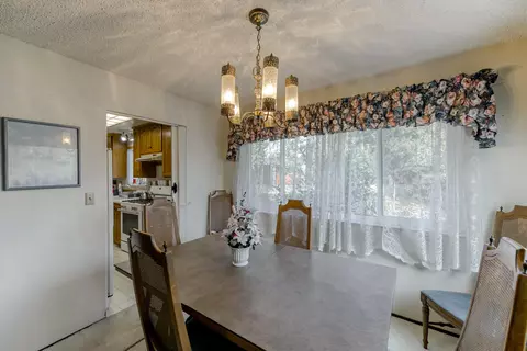 4100 Oro Ct, Redding, CA 96001 photo 10
