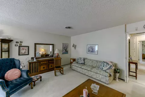 4100 Oro Ct, Redding, CA 96001 photo 12