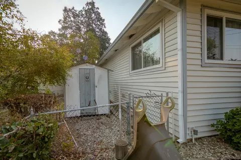 4100 Oro Ct, Redding, CA 96001 photo 56