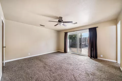 2512 Velia St, Redding, CA 96002 photo 12