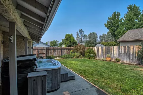 2998 Howard Dr, Redding, CA 96001 photo 36