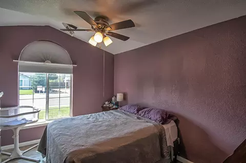 2998 Howard Dr, Redding, CA 96001 photo 32
