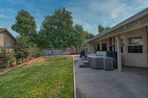 2998 Howard Dr, Redding, CA 96001 photo 39