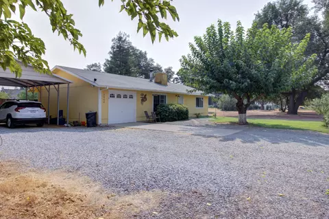 12900 Arbor Ln, Red Bluff, CA 96080 photo 3