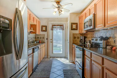 1321 Rose Ln, Redding, CA 96003 photo 7