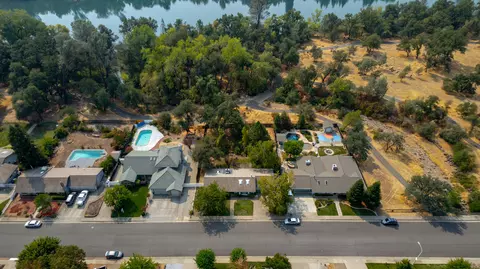 2947 Lake Redding Dr, Redding, CA 96003 photo 17