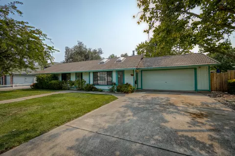 2947 Lake Redding Dr, Redding, CA 96003 photo 21