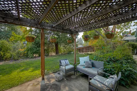 2947 Lake Redding Dr, Redding, CA 96003 photo 60