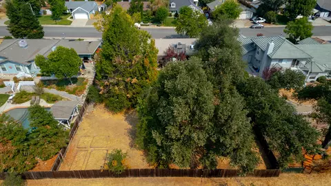 2947 Lake Redding Dr, Redding, CA 96003 photo 66
