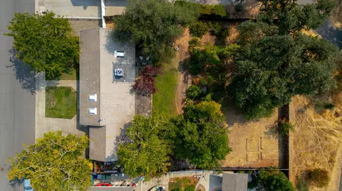2947 Lake Redding Dr, Redding, CA 96003 photo 18