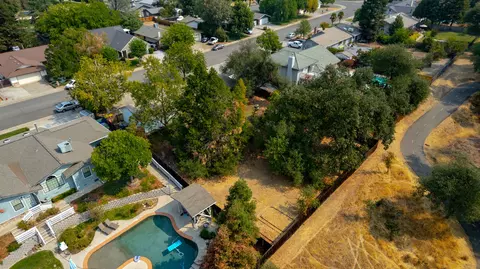 2947 Lake Redding Dr, Redding, CA 96003 photo 84