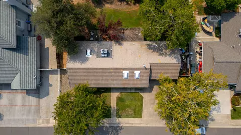 2947 Lake Redding Dr, Redding, CA 96003 photo 81