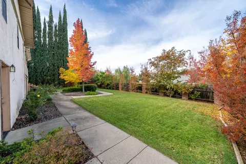 1525 El Capitan Dr, Redding, CA 96001 photo 33