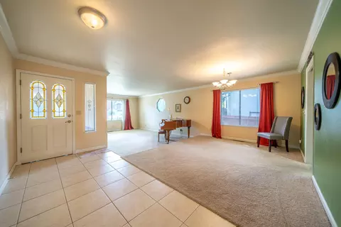 1525 El Capitan Dr, Redding, CA 96001 photo 6