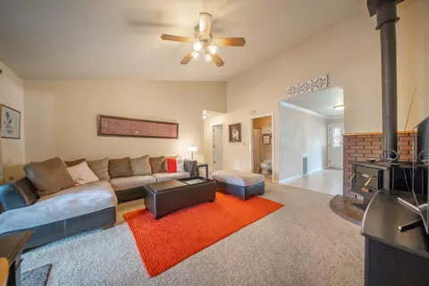 1525 El Capitan Dr, Redding, CA 96001 photo 10
