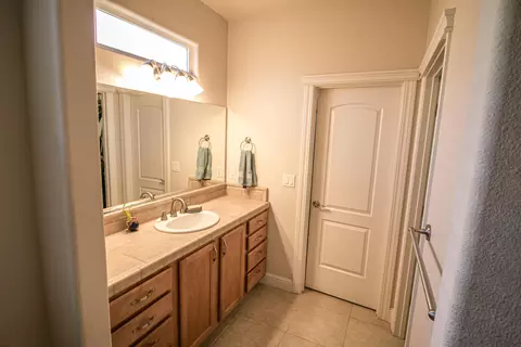 2052 Hedgerow Ave, Redding, CA 96003 photo 21