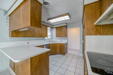 1971 Cameo Ct, Redding, CA 96002 photo 4