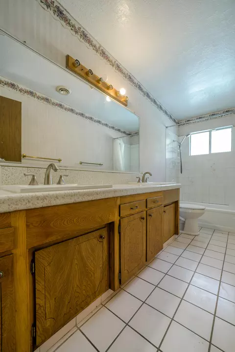 1971 Cameo Ct, Redding, CA 96002 photo 13