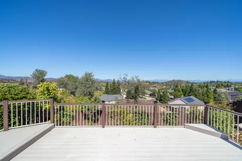 1507 Brinn Dr, Redding, CA 96001 photo 33