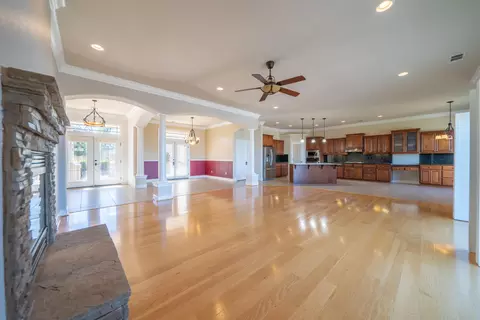 1507 Brinn Dr, Redding, CA 96001 photo 8