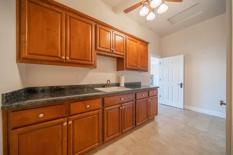 1507 Brinn Dr, Redding, CA 96001 photo 19
