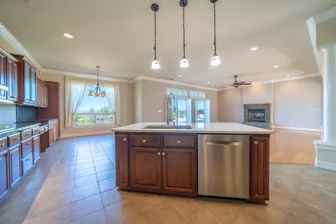 1507 Brinn Dr, Redding, CA 96001 photo 14