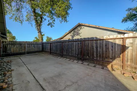 1867 Silverfield Loop, Redding, CA 96002 photo 35