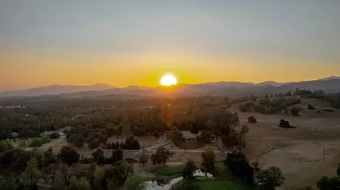 13497 Tierra Heights Rd, Redding, CA 96003 photo 94