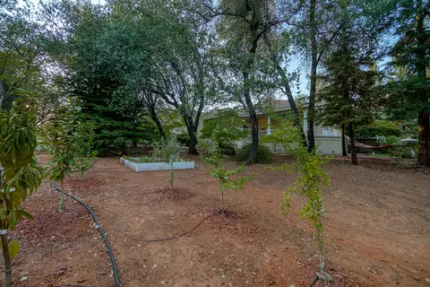 13497 Tierra Heights Rd, Redding, CA 96003 photo 85