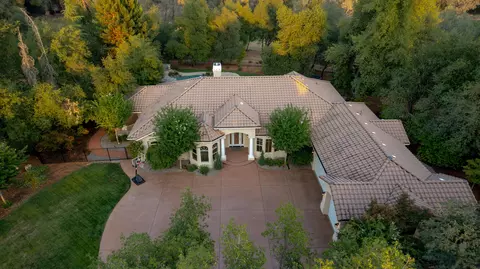 13497 Tierra Heights Rd, Redding, CA 96003 photo 8