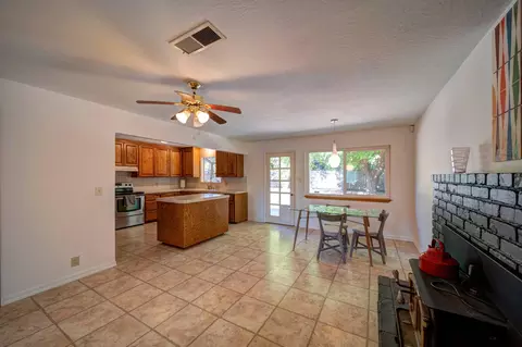 1820 Wisconsin Ave, Redding, CA 96001 photo 13