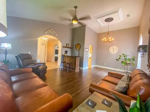 2255 Siena Ave, Redding, CA 96001 photo 3