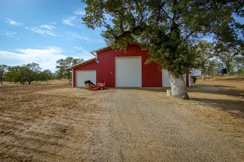 21833 Squaw Grass Trl, Redding, CA 96003 photo 5