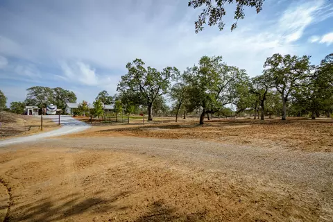 21833 Squaw Grass Trl, Redding, CA 96003 photo 66
