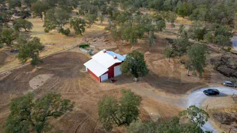 21833 Squaw Grass Trl, Redding, CA 96003 photo 17