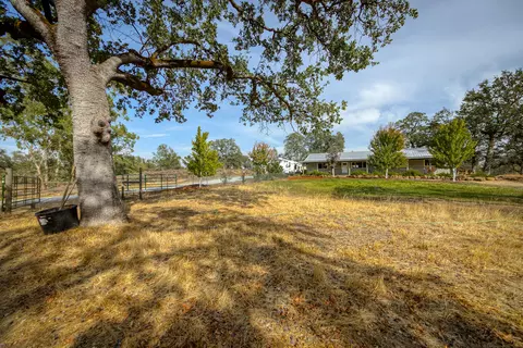 21833 Squaw Grass Trl, Redding, CA 96003 photo 64