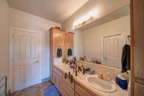 131 Ironwood Ln, Redding, CA 96003 photo 23