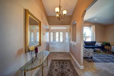 131 Ironwood Ln, Redding, CA 96003 photo 7