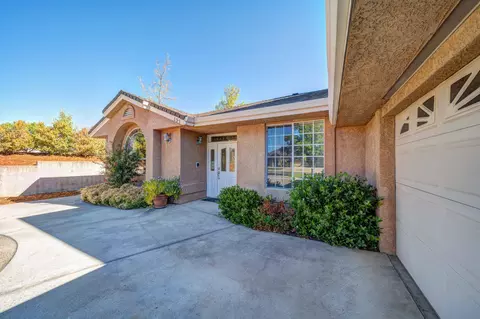 131 Ironwood Ln, Redding, CA 96003 photo 5
