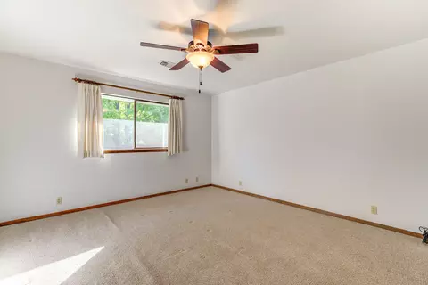 1885 Pineland Ct, Redding, CA 96002 photo 18