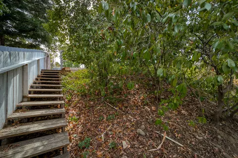 2930 Panorama Dr, Redding, CA 96003 photo 46