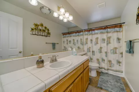 2930 Panorama Dr, Redding, CA 96003 photo 11