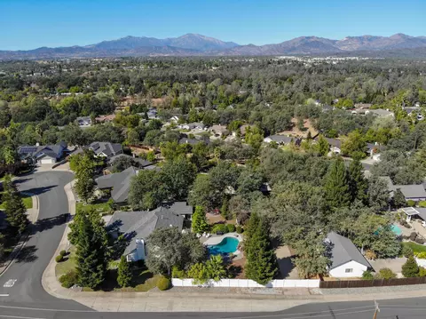 19236 Pinnacle Ct, Redding, CA 96003 photo 46