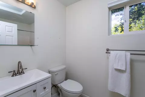 19236 Pinnacle Ct, Redding, CA 96003 photo 27