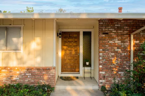 3753 Victoire Way, Redding, CA 96002 photo 4