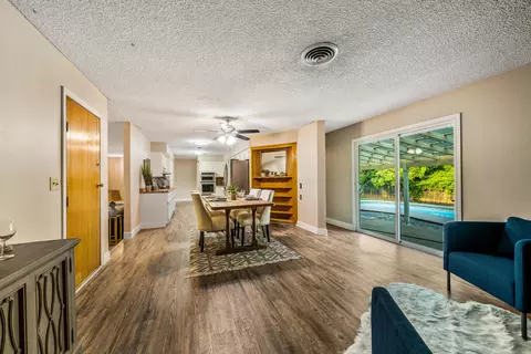 3753 Victoire Way, Redding, CA 96002 photo 14
