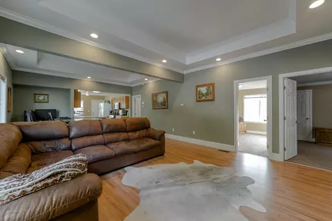 730 Lakeside Dr, Red Bluff, CA 96080 photo 6