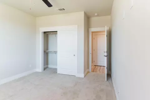 1958 Jolie Way, Redding, CA 96003 photo 17