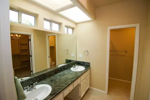 3818 Siskiyou St, Redding, CA 96001 photo 15